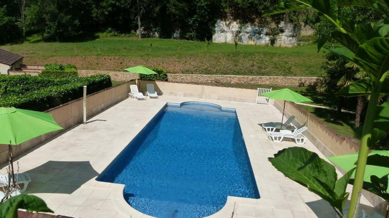 Petites Maisons Avec Piscine Sarlat-la-Caneda Luaran gambar