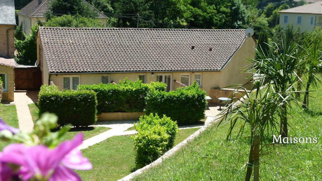 Petites Maisons Avec Piscine Sarlat-la-Caneda Luaran gambar
